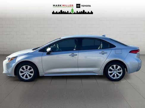 Certified 2024 Toyota Corolla LE image 2