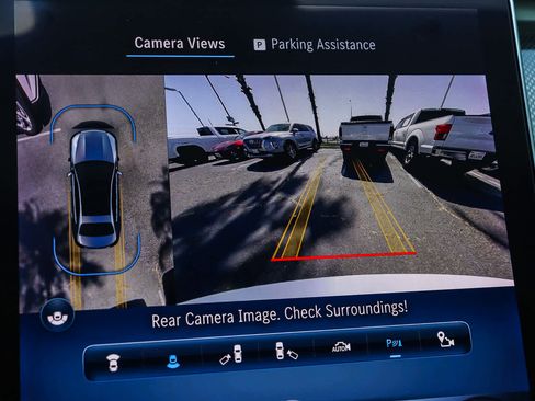 Used 2023 Mercedes-Benz C 300 Sedan image 27