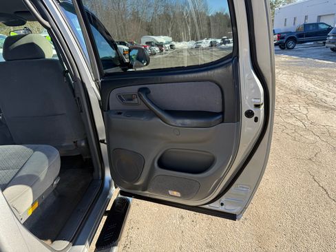 Used 2004 Toyota Tundra SR5 image 35