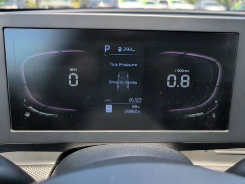 Used 2023 Kia Sportage LX image 14