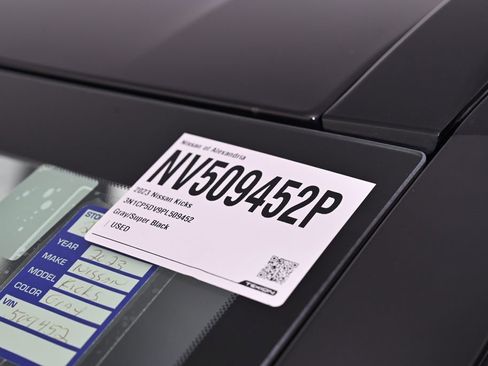 Certified 2023 Nissan Kicks SR w/ SR Premium Package FWD image 40