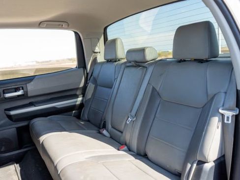 Used 2021 Toyota Tundra Limited w/ Limited Premium Package AWD/4WD image 16