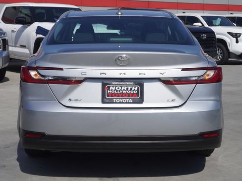 Used 2025 Toyota Camry LE FWD image 6