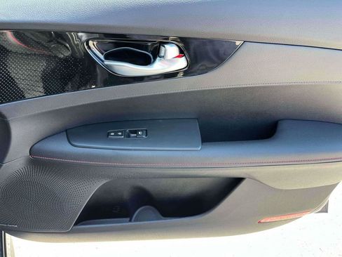 Used 2023 Kia Forte GT w/ GT2 Package FWD image 9