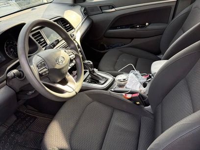 Used 2020 Hyundai Elantra SEL w/ Cargo Package (C1)