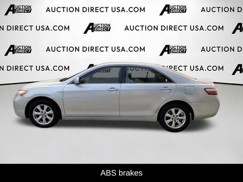 Used 2007 Toyota Camry CE FWD image 3