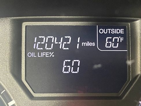 Used 2016 Honda Odyssey SE image 18