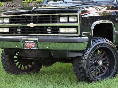 Used 1990 Chevrolet Blazer 4WD image 7