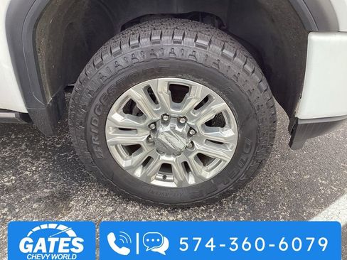 Used 2023 GMC Sierra 2500 Denali w/ Denali Ultimate Package image 36