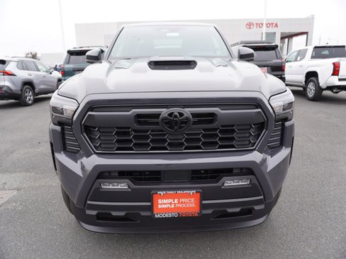 New 2026 Toyota Tacoma TRD Sport image 7