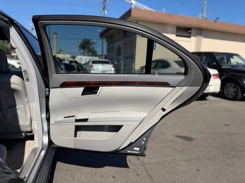 Used 2012 Mercedes-Benz S 550 image 34
