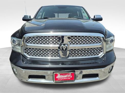 Used 2017 RAM 1500 Laramie w/ Convenience Group image 8