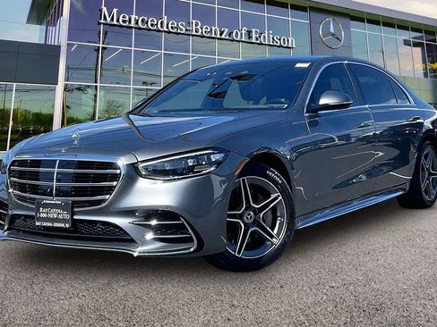 Certified 2025 Mercedes-Benz S 580 4MATIC Sedan image 9