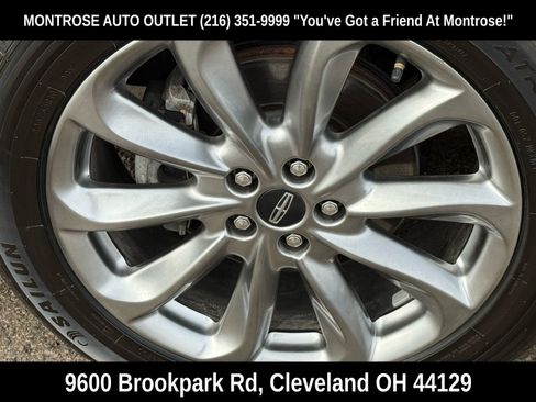 Used 2022 Lincoln Corsair AWD w/ Premium Package image 15