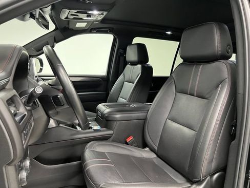 Used 2024 Chevrolet Suburban RST AWD/4WD image 21