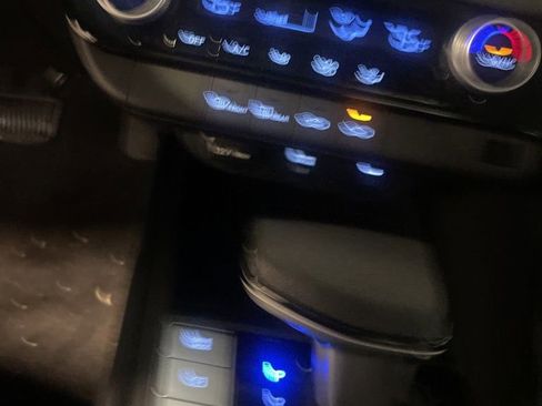 New 2026 Hyundai Elantra Blue image 32