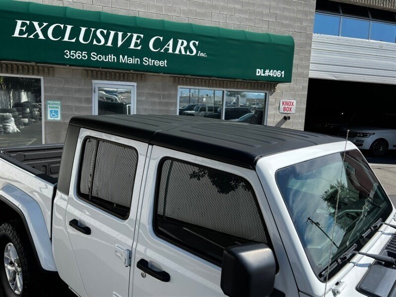 Used 2023 Jeep Gladiator Sport AWD/4WD image 11