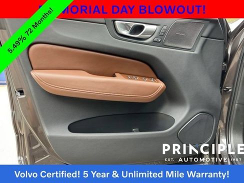 Certified 2024 Volvo XC60 T8 Plus w/ Protection Package Premier AWD/4WD image 27