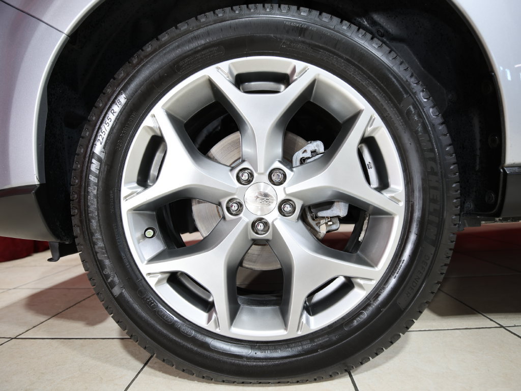 Used 2016 Subaru Forester 2.5i Touring AWD/4WD image 7
