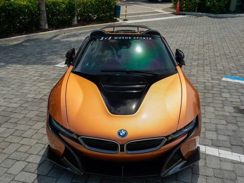 Used 2019 BMW i8 Roadster AWD/4WD image 5