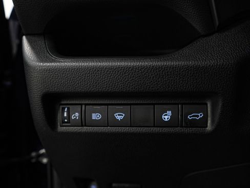 Used 2019 Toyota RAV4 XLE w/ Convenience Package AWD/4WD image 25