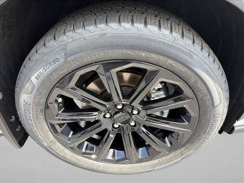 Used 2026 Toyota Highlander XLE AWD/4WD image 12