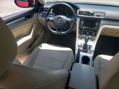 Used 2019 Volkswagen Passat 2.0T Wolfsburg w/ Wheels & Sunroof Package FWD image 16