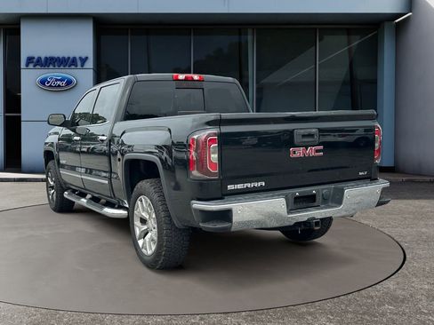 Used 2017 GMC Sierra 1500 SLT AWD/4WD image 4