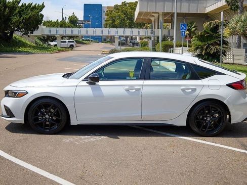 Used 2024 Honda Civic Sport image 8