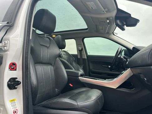 Used 2017 Land Rover Range Rover Evoque SE Premium AWD/4WD image 10