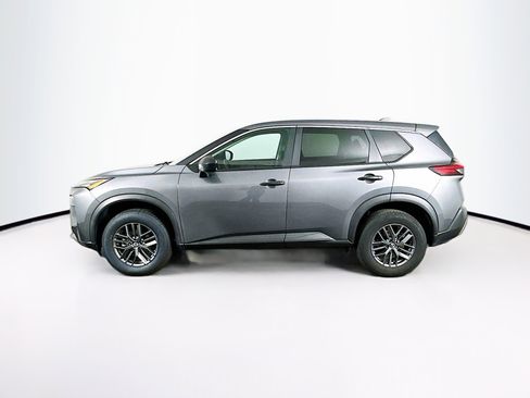 Used 2023 Nissan Rogue S image 4