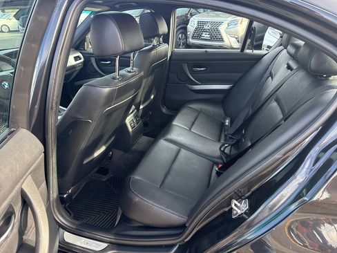 Used 2011 BMW 335i xDrive Sedan w/ M Sport Pkg image 34