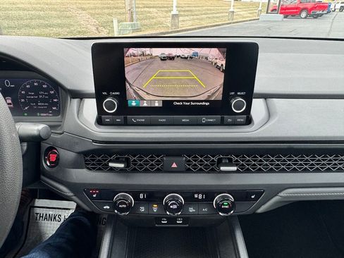 Used 2023 Honda Accord EX image 14