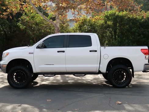 Used 2012 Toyota Tundra SR5 image 3