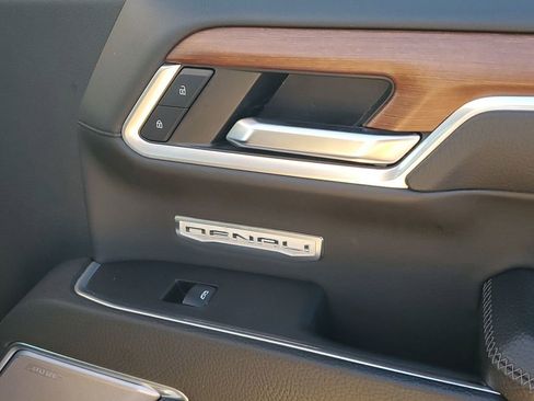 Used 2023 GMC Sierra 1500 Denali w/ Denali Reserve Package image 50