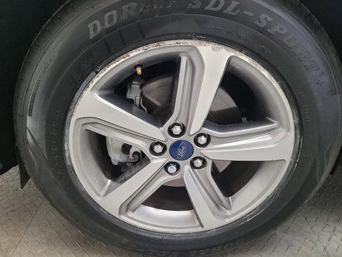 Used 2019 Ford Edge SEL w/ Equipment Group 201A image 31