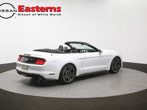 Used 2022 Ford Mustang Premium RWD image 39
