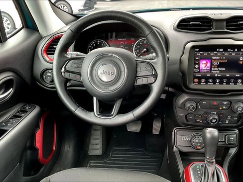 Used 2022 Jeep Renegade Trailhawk w/ Sun/Sound Group image 5