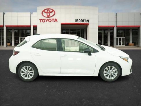 New 2026 Toyota Corolla SE image 29