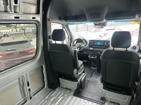 Used 2023 Mercedes-Benz Sprinter 3500 w/ Parking Package image 23