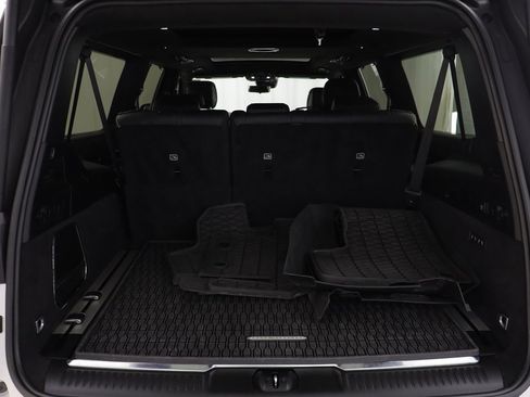 Used 2024 Jeep Grand Wagoneer L Series III image 21