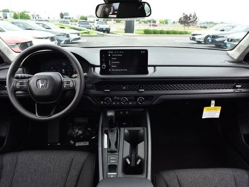 New 2026 Honda Accord SE image 7