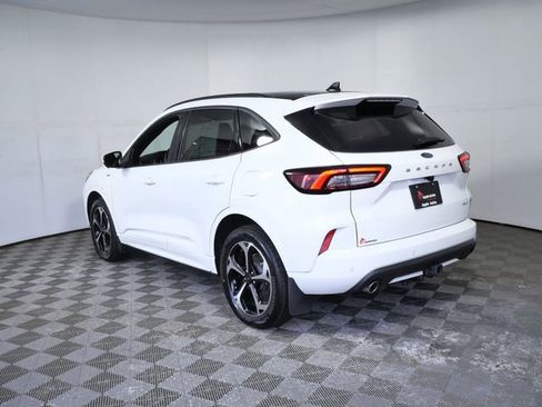 Used 2024 Ford Escape ST-Line Select w/ Tech Pack #2 image 6