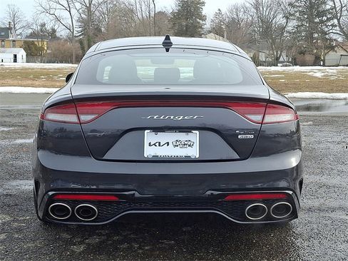 Certified 2022 Kia Stinger GT-Line image 6