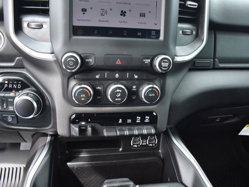 Used 2022 RAM 1500 Big Horn image 20