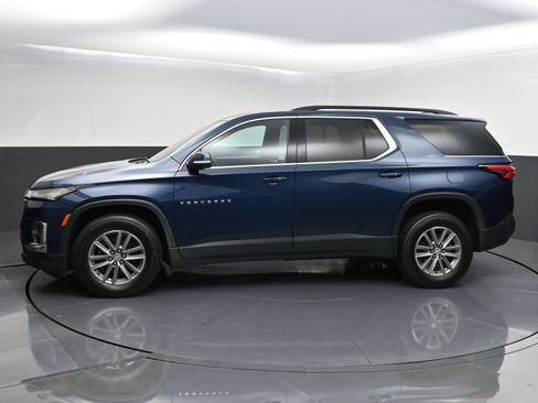 Used 2023 Chevrolet Traverse LT AWD/4WD image 4