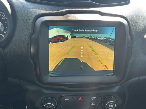 Used 2022 Jeep Renegade Limited w/ Sun, Sound & Wheels Group image 19