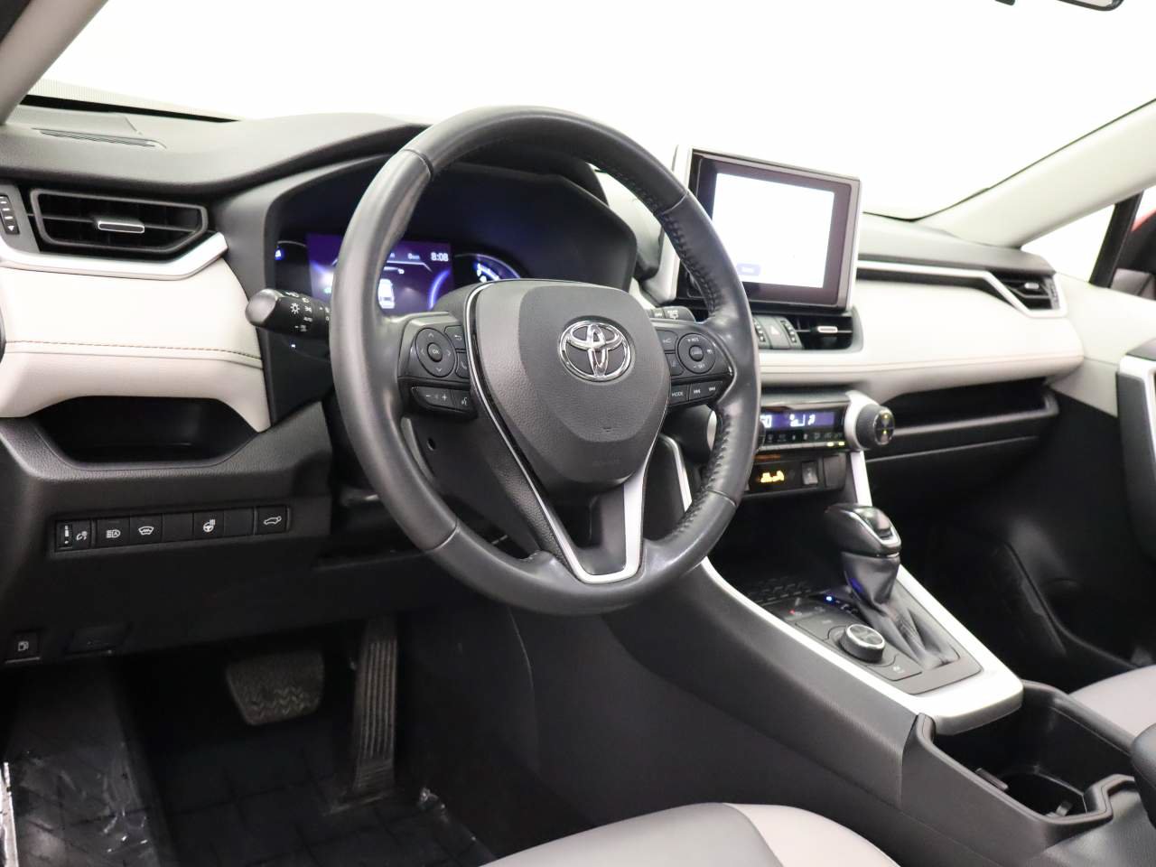 Used 2023 Toyota RAV4 XLE Premium AWD/4WD image 14