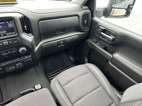 Used 2024 Chevrolet Silverado 2500 Custom w/ Custom Value Package image 20