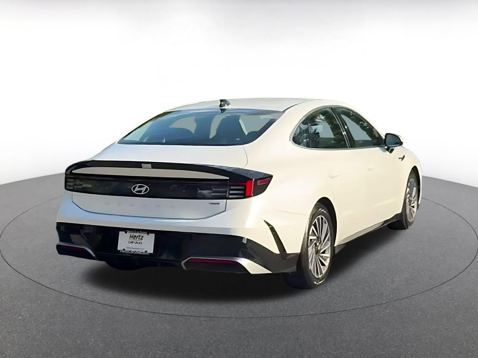Used 2025 Hyundai Sonata SEL FWD image 13